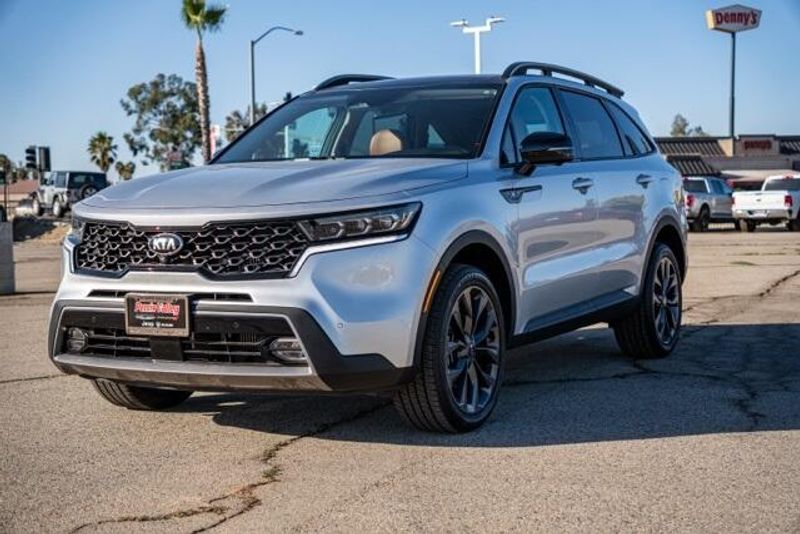 Used 2021 Kia Sorento SX Prestige X-LineImage 3