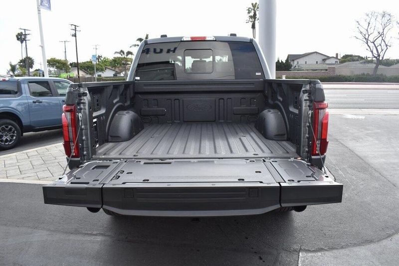 2025 Ford F-150 LariatImage 10