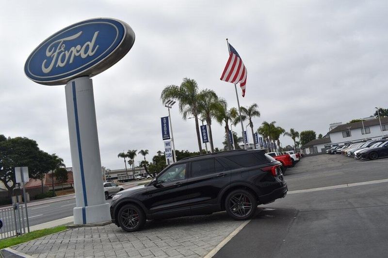 New 2025 Ford Explorer STImage 22
