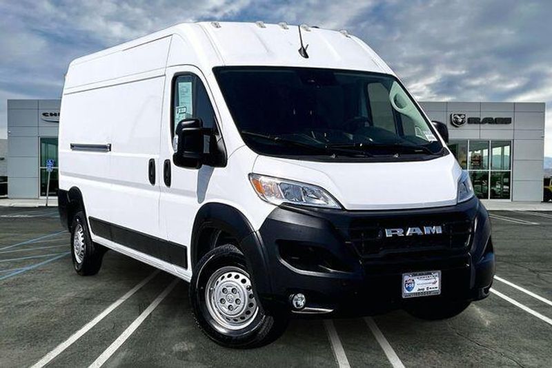 Used 2025 RAM ProMaster 2500 High RoofImage 12
