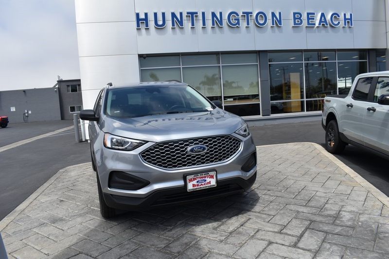 2024 Ford Edge SEImage 21