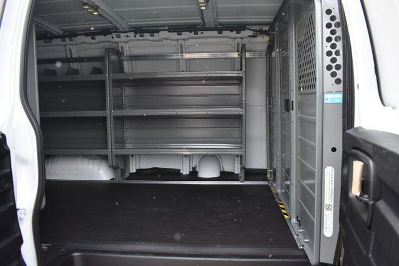 New 2025 Chevrolet Express 2500 Work VanImage 11
