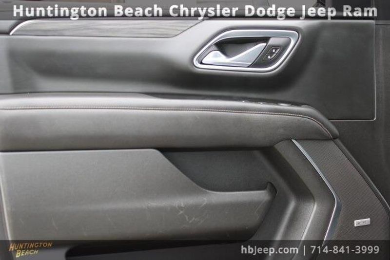 2021 GMC Yukon SLTImage 13