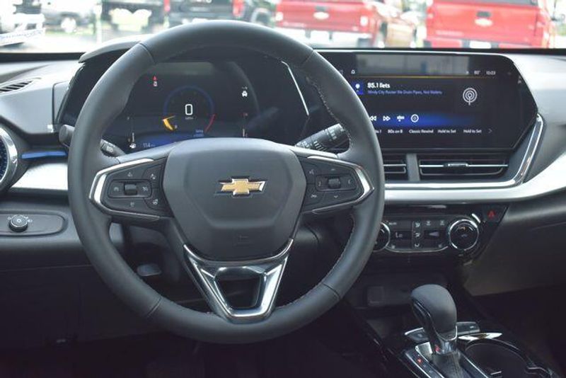 New 2026 Chevrolet Trax LTImage 19