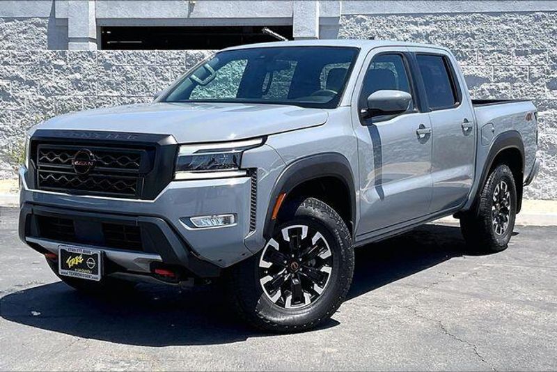 Used 2024 Nissan Frontier PRO-4XImage 1