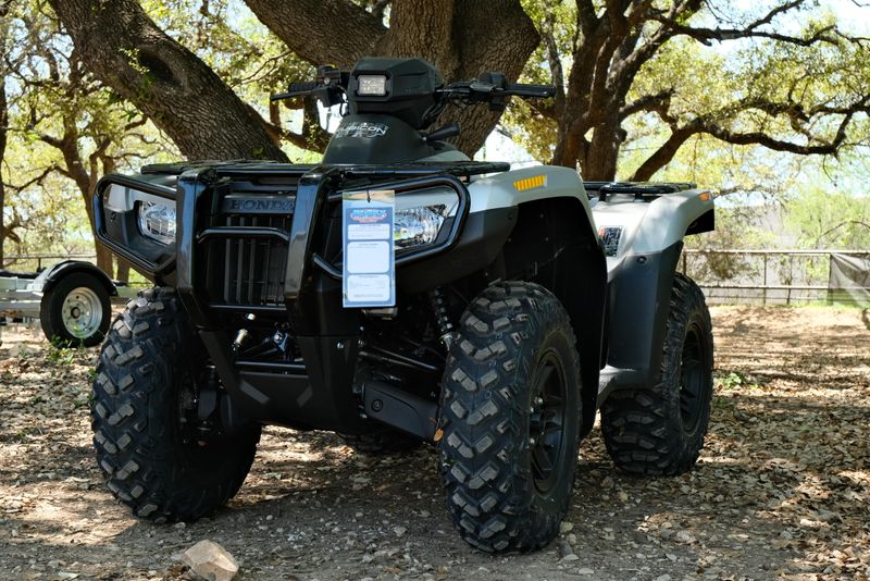 2025 HONDA FOURTRAX RUBICON 4X4 MATTE SILVER METALLIC 