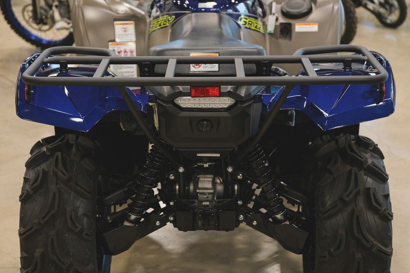 2023 YAMAHA Grizzly  EPS SE in a BLUE exterior color. Family PowerSports (877) 886-1997 familypowersports.com 