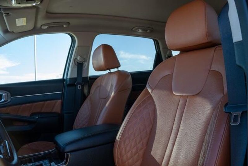 Used 2021 Kia Sorento SX Prestige X-LineImage 11