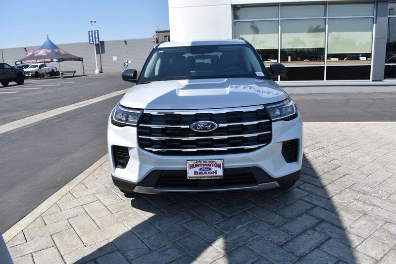 New 2025 Ford Explorer ActiveImage 24