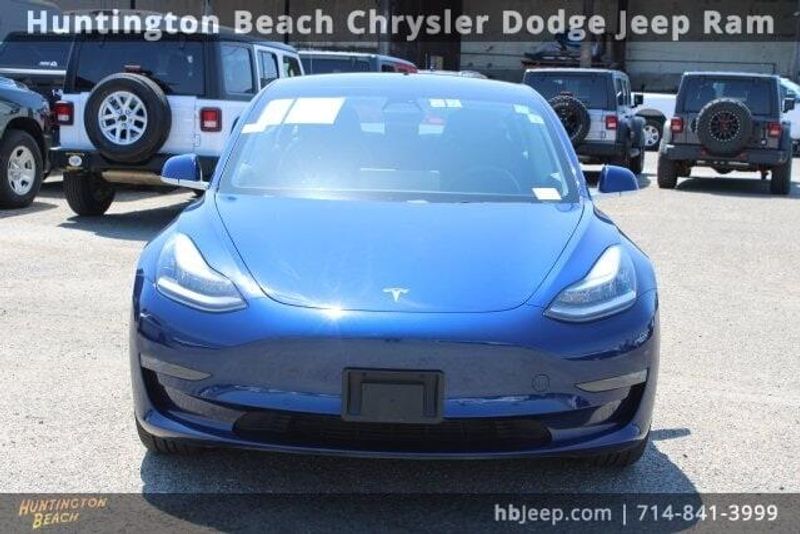 2019 Tesla Model 3 Standard Range PlusImage 2