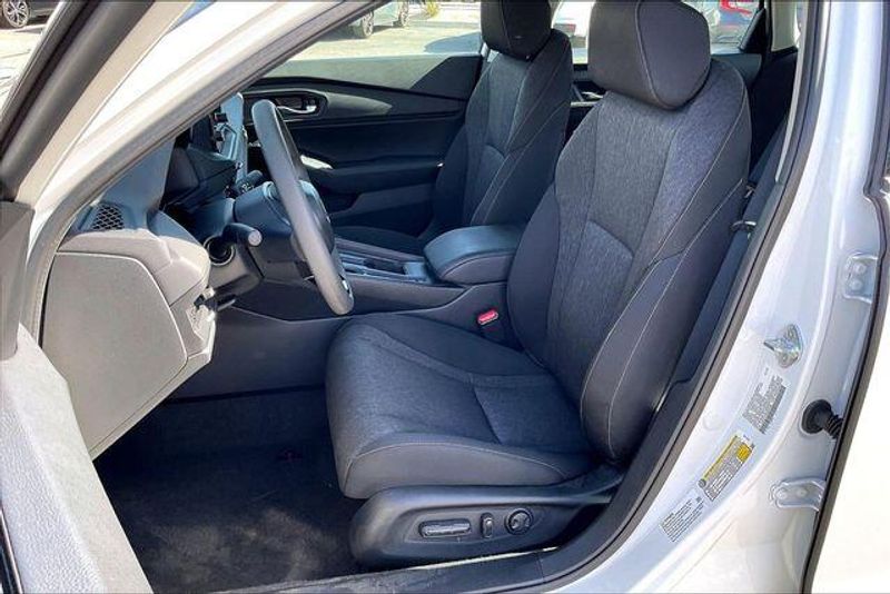 Used 2025 Honda Accord Sedan SEImage 24