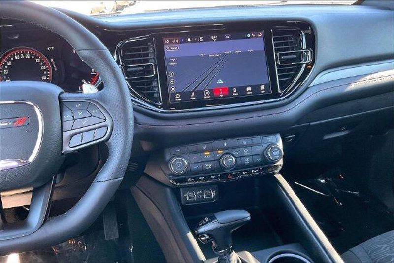 New 2026 Dodge Durango Gt RwdImage 5