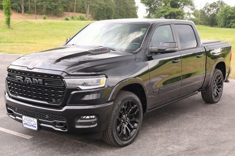 2025 RAM 1500 Limited Crew Cab 4x4 5