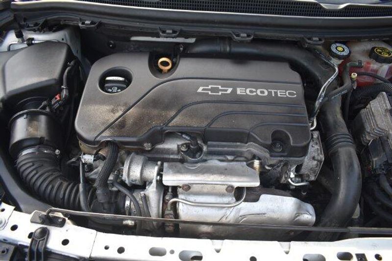 Used 2017 Chevrolet Cruze PremierImage 33