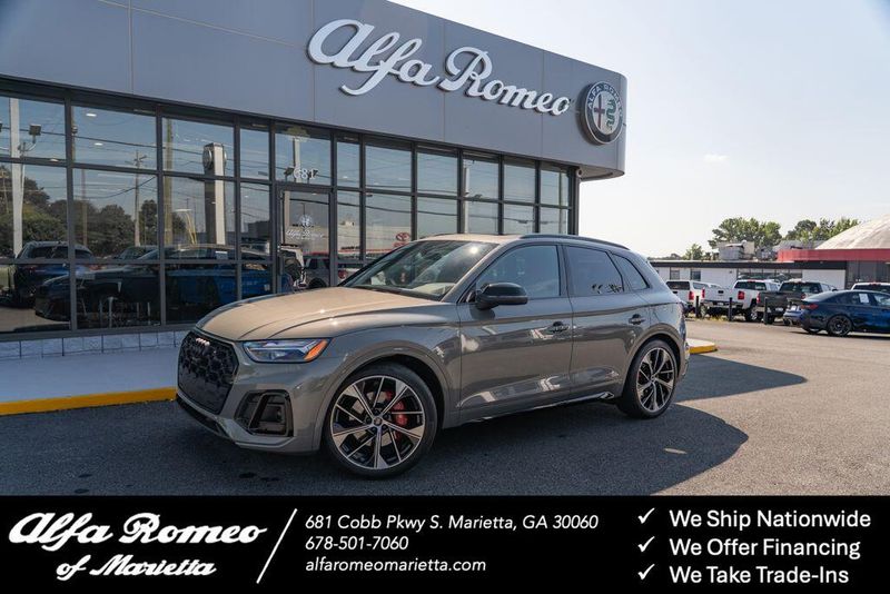 2023 Audi SQ5 Premium Plus