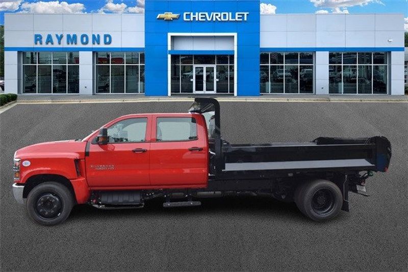 2024 Chevrolet Silverado 4500HD Work TruckImage 6