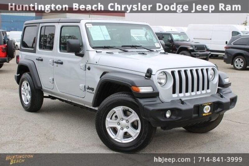2022 Jeep Wrangler Unlimited Sport SImage 1