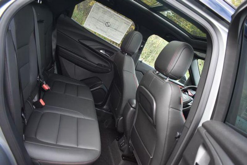 New 2025 Chevrolet TrailBlazer RSImage 17