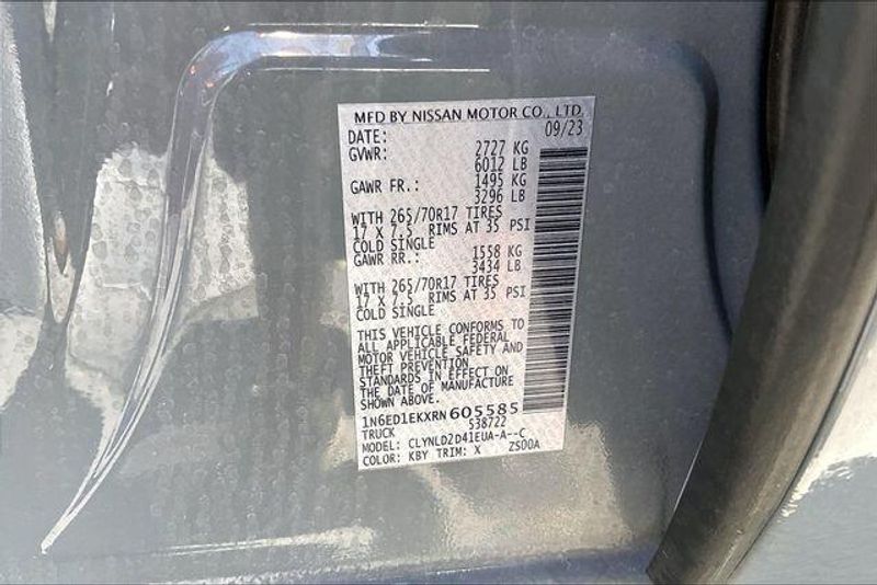 Used 2024 Nissan Frontier PRO-4XImage 33