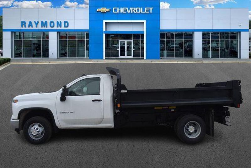 New 2026 Chevrolet Silverado 3500HD Work TruckImage 7