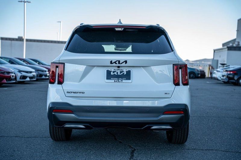 New 2026 Kia Sorento Hybrid X-Line SX PrestigeImage 6