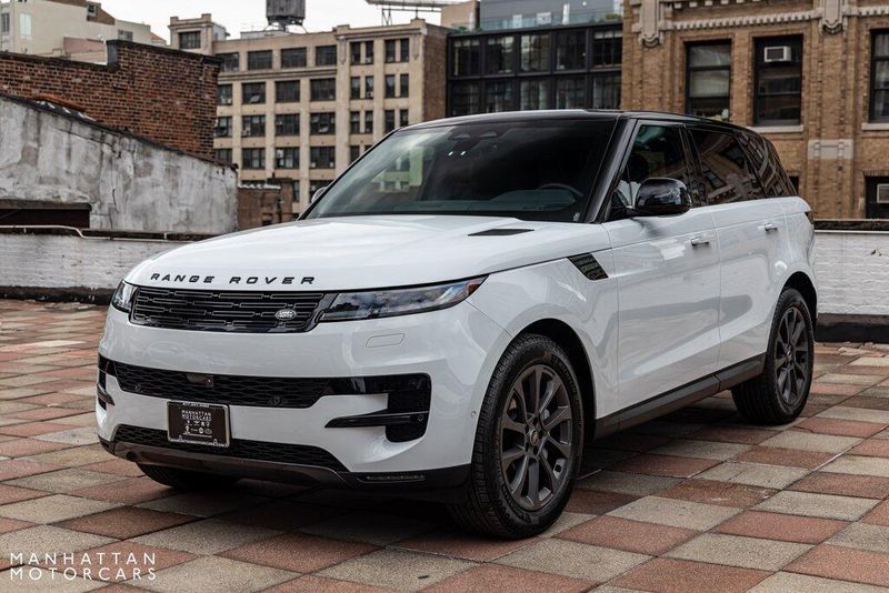 2024 Land Rover Range Rover Sport SEImage 1