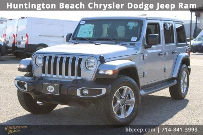 2020 Jeep Wrangler Unlimited SaharaImage 9