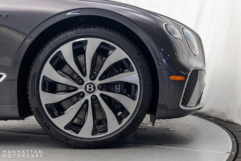 2024 Bentley Continental V8Image 9