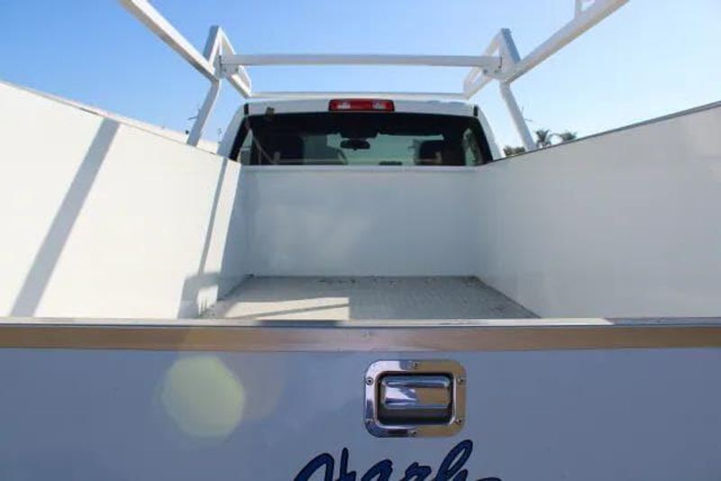 2023 RAM 2500 Tradesman Regular Cab Harbor BodyImage 9