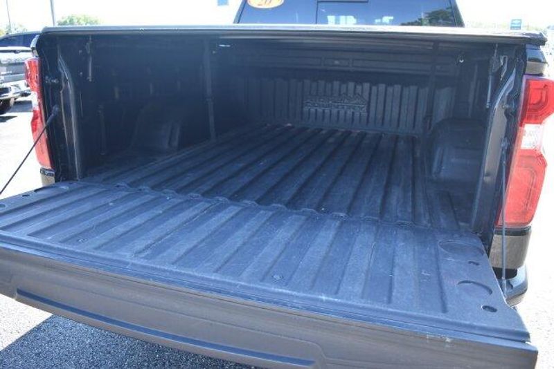 Used 2020 Chevrolet Silverado 1500 High CountryImage 24