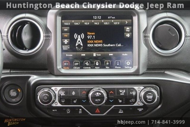 2022 Jeep Gladiator OverlandImage 21