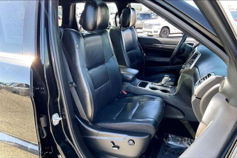 Used 2018 Jeep Grand Cherokee LimitedImage 6