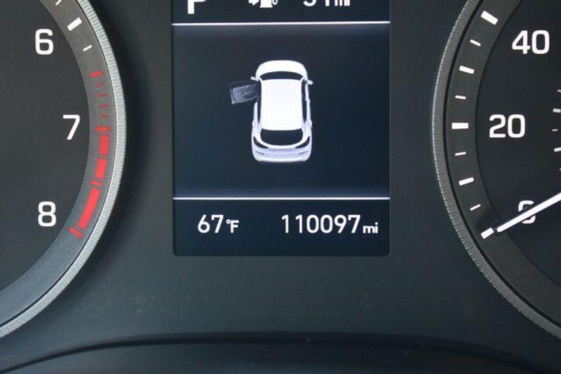 Used 2021 Hyundai Tucson ValueImage 25