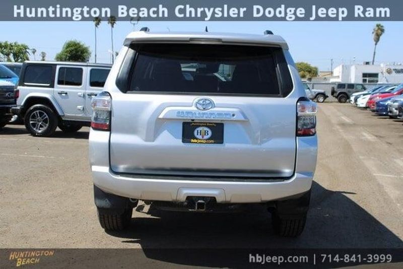 2021 Toyota 4Runner SR5Image 4