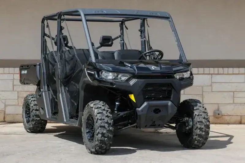 2025 CAN-AM DEFENDER MAX DPS HD9 STEALTH BLACK 