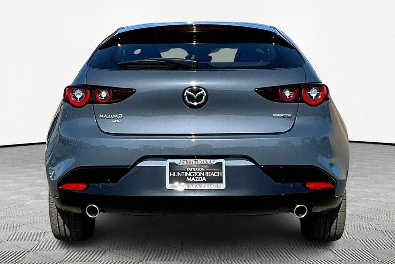 2024 Mazda Mazda3 2.5 S Carbon EditionImage 4
