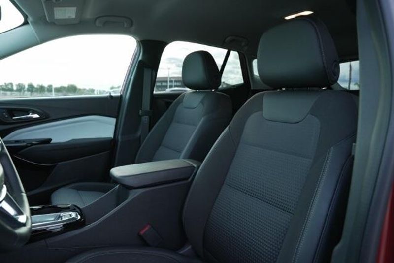 Used 2024 Chevrolet Trax LTImage 13