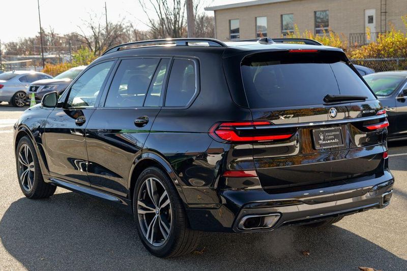 2023 Bmw X7 xDrive40i photo 3