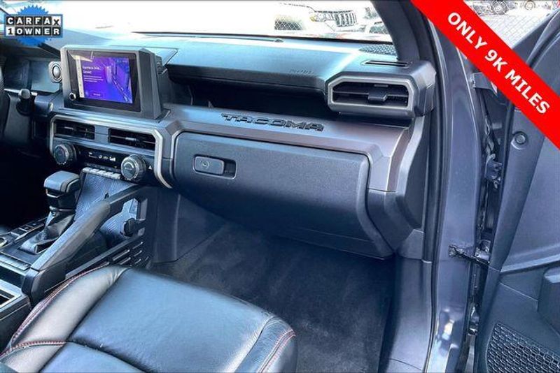 Used 2025 Toyota Tacoma SR5Image 16