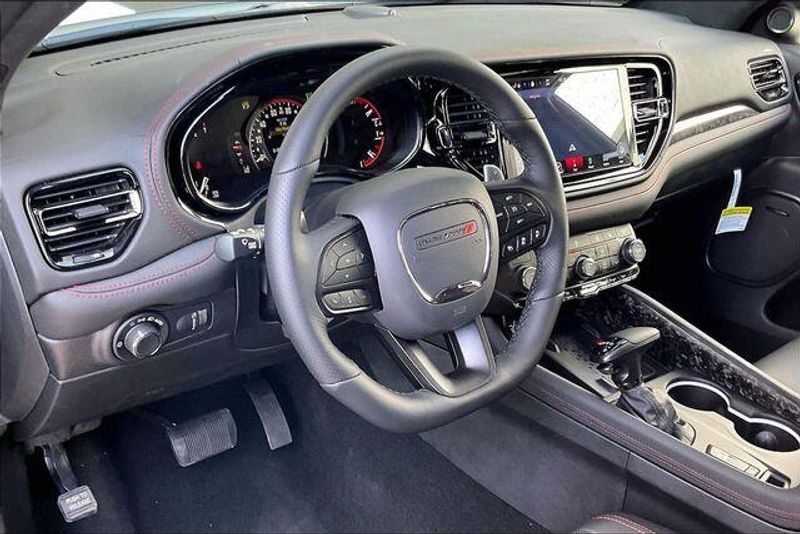 New 2026 Dodge Durango Gt Premium Awd Hemi V8Image 6