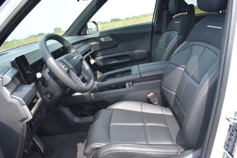New 2027 Kia Telluride Hybrid SX PrestigeImage 29