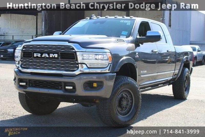 2019 RAM 3500 LimitedImage 24