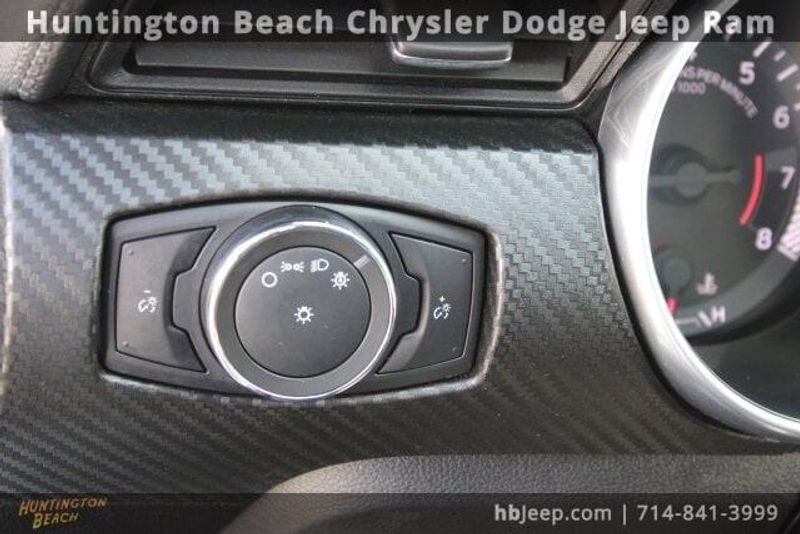 2022 Ford Mustang EcoboostImage 13