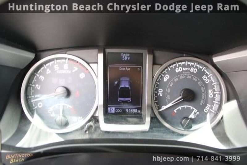 2016 Toyota Tacoma SR5Image 25
