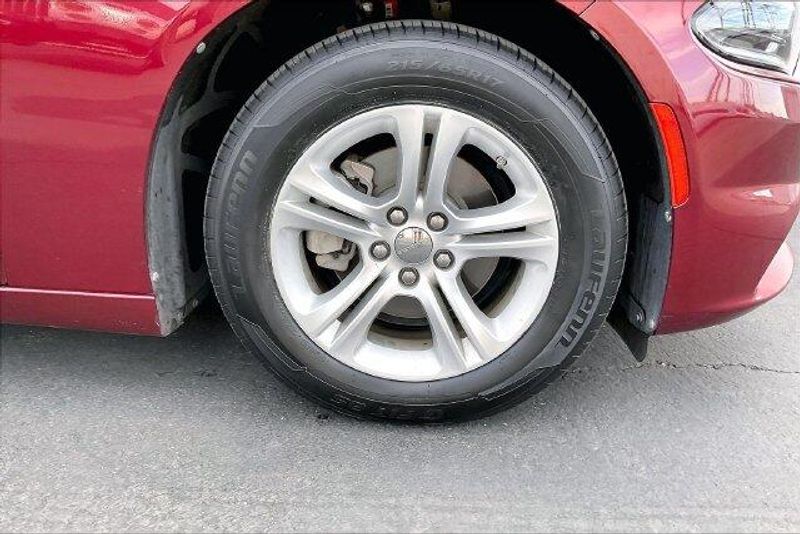 Used 2023 Dodge Charger SXTImage 8
