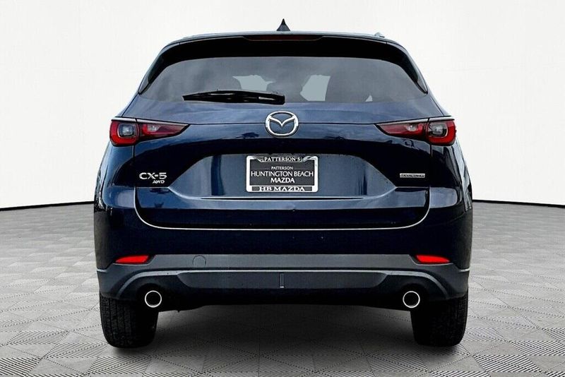 2023 Mazda CX-5 2.5 S Preferred PackageImage 4