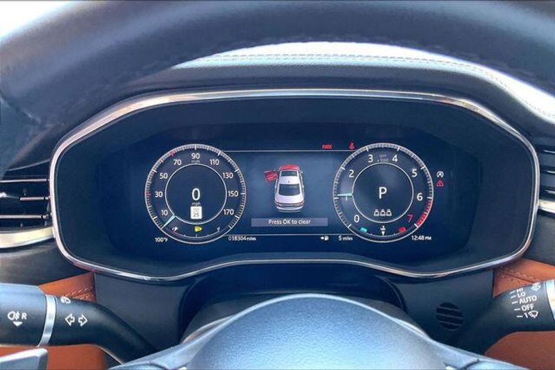 Used 2024 Jaguar XF R-Dynamic SEImage 20
