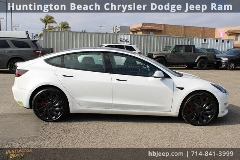 2023 Tesla Model 3 PerformanceImage 3