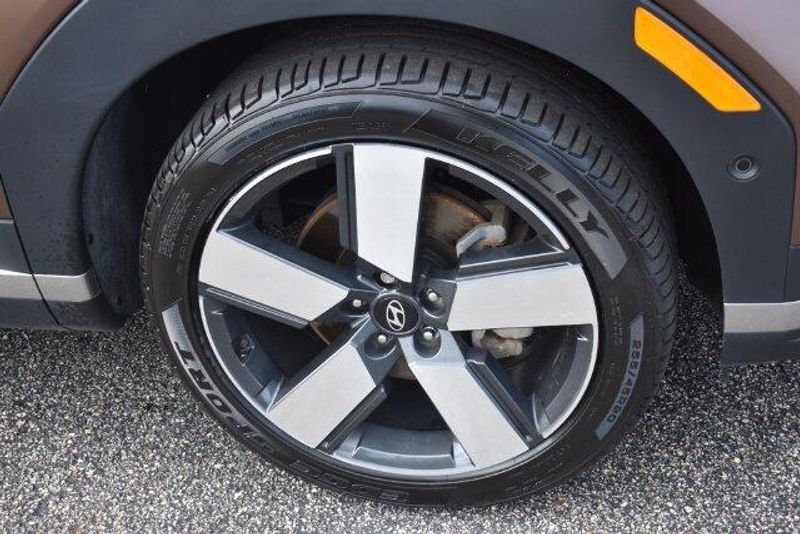 Used 2024 Hyundai Santa Fe LimitedImage 12