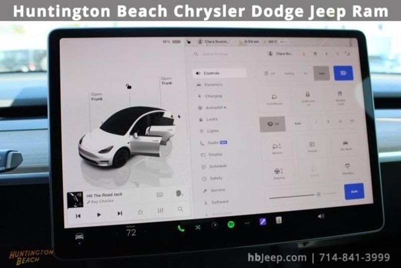 2023 Tesla Model Y Long RangeImage 17